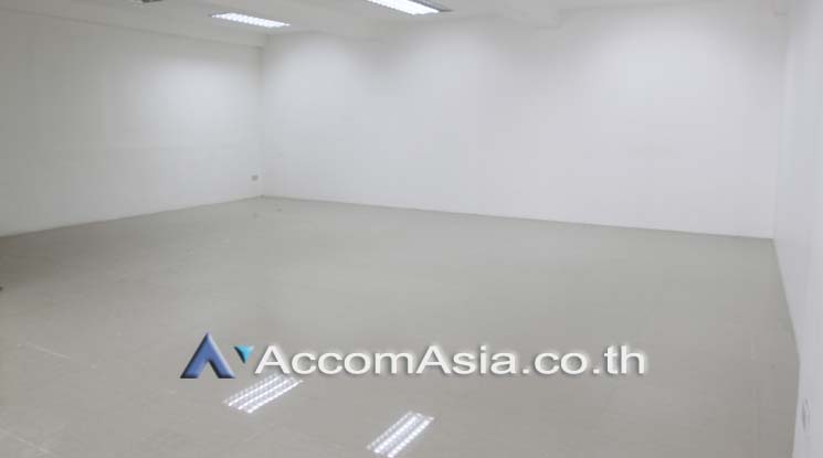 6  Studio Office Space For Rent in Sukhumvit ,Bangkok BTS Phra khanong at Park Avenue AA17394